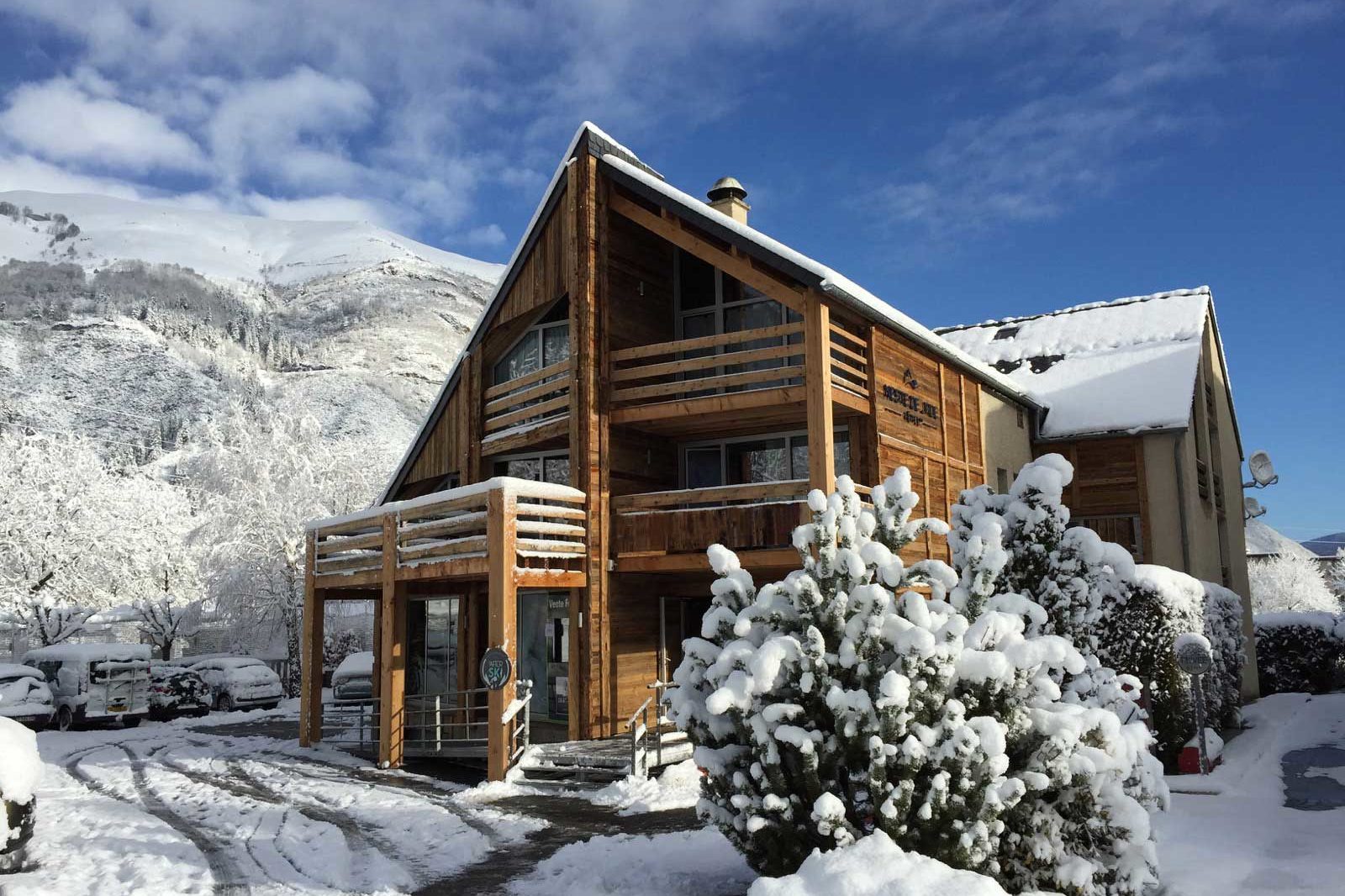 Hôtel Neste de Jade – ST LARY SOULAN